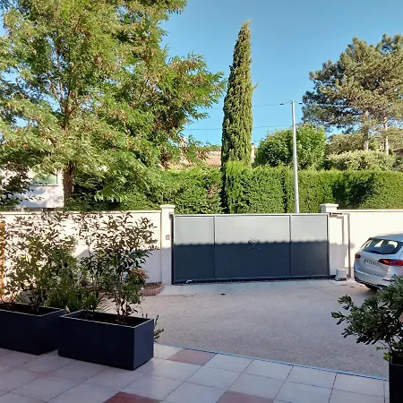 O Jardin Provencal, Elegante D'1 Ou 2 Chambres Homestay *