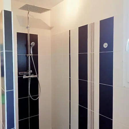 Homestay O Jardin Provencal, Elegante D'1 Ou 2 Chambres